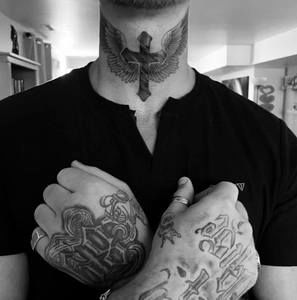 Meet your Posher, Logan